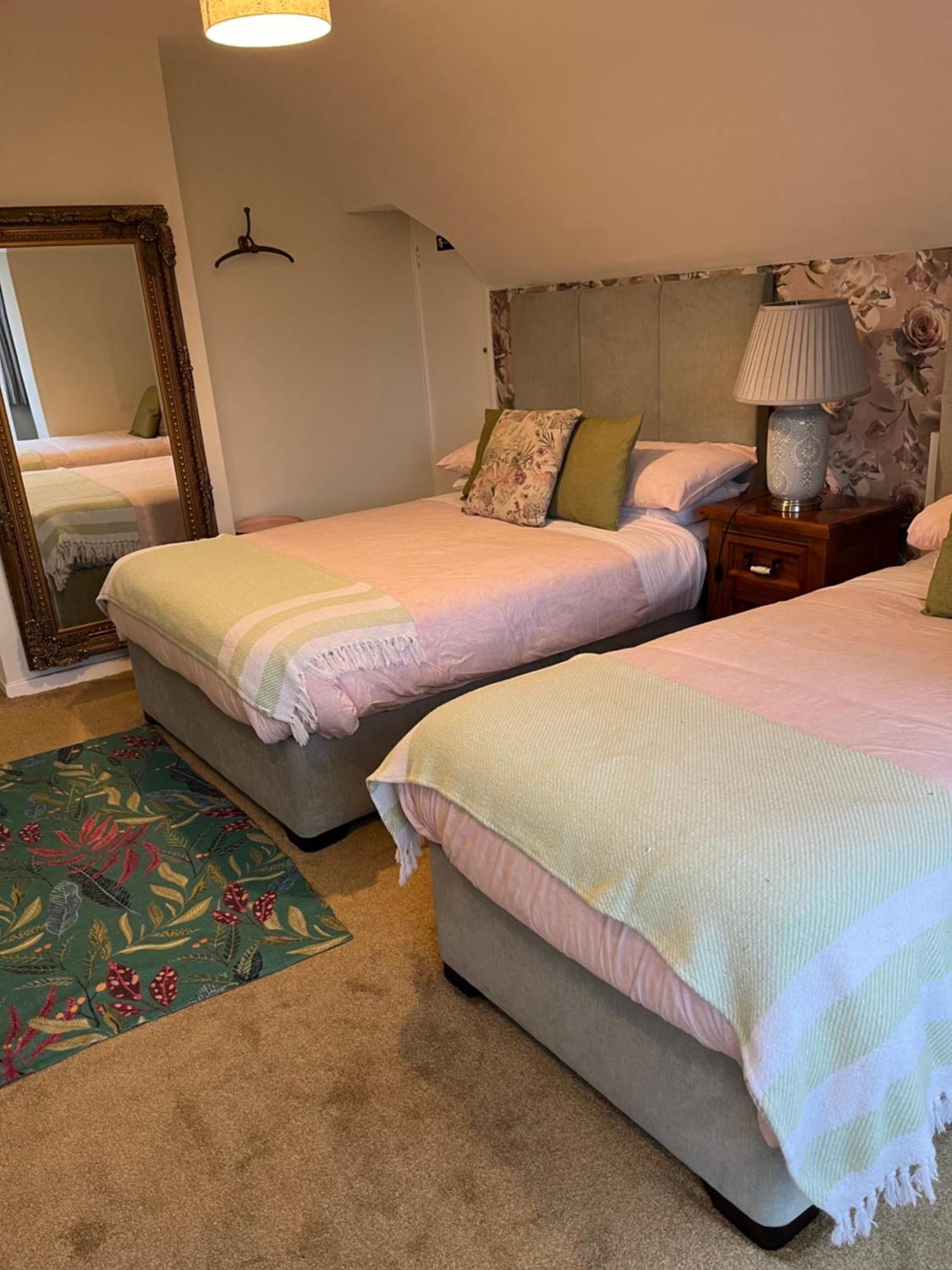 Overdale Motel Lisburn Dış mekan fotoğraf